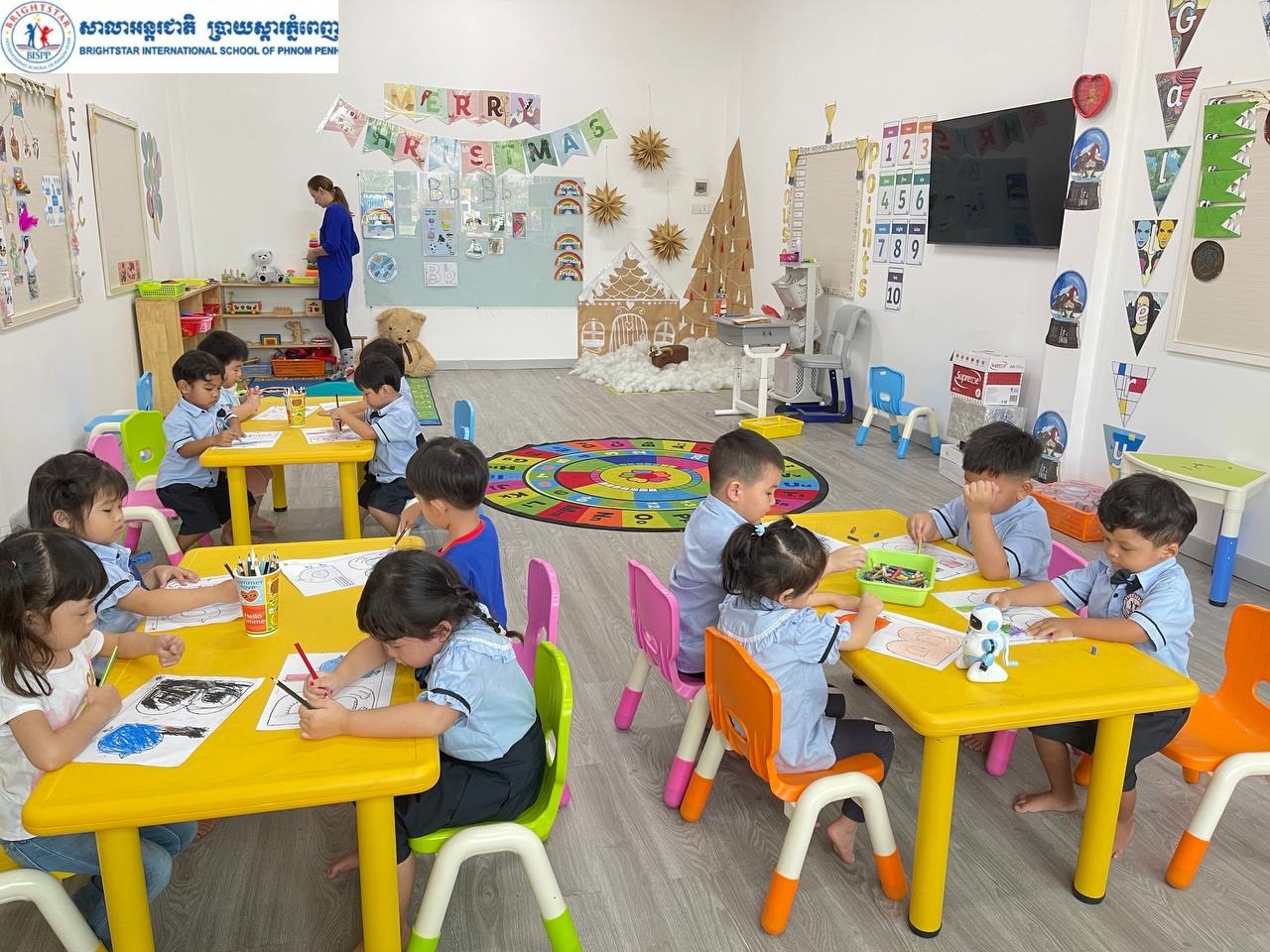 Learning phonetics plays a very important role in facilitating your child to learn how to read and spell words correctly. Today our nursery students learned a new letter and practiced […]