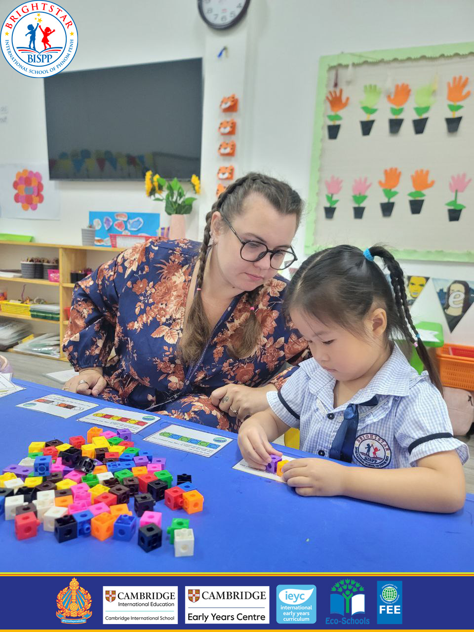 (English Below) មិនថាការរៀនលេងផ្គុំ ឬបង្កើតចំណងមិត្តភាពជាមួយមិត្តភក្តិនោះទេ កុមារៗរបស់យើងសុទ្ធតែបានចូលរួមនៅក្នុងកម្មវិធីសិក្សាវិស្សមកាលនៃសាលាអន្តរជាតិប្រាយស្តារដោយភាពសប្បាយរីករាយ។ នៅសប្តាហ៍នេះ សិស្សានុសិស្សបានសិក្សាស្វែងយល់អំពីមេរៀនក្រោមប្រធានបទពិភពនៃសំណង់ ដោយបានចូលរួមក្នុងសកម្មភាពសិក្សាអនុវត្តន៍ផ្ទាល់ផ្សេងៗ រួមជាមួយការប្រកួតប្រជែងគ្នាជាក្រុម និងការរៀនលេងដោយភាពស្រមើលស្រមៃ។ តាមរយៈការរៀនលេងសង់ផ្ទះ ការសង់ជម្រកសត្វពាហនៈ សំណង់ និងការសង់បង្កើតទីក្រុង កុមារៗចេះទាំងបំណិនចលករ អភិវឌ្ឍសមត្ថភាពដោះស្រាយបញ្ហា គំនិតច្នៃប្រឌិត ការប្រាស្រ័យទាក់ទង និងការសហការគ្នា។ កុមារគ្រប់រូបចែងចាំងដូចដួងតារានៅសាលាអន្តរជាតិប្រាយស្តារ! Whether it’s towers of blocks or bonds of friendship, our […]