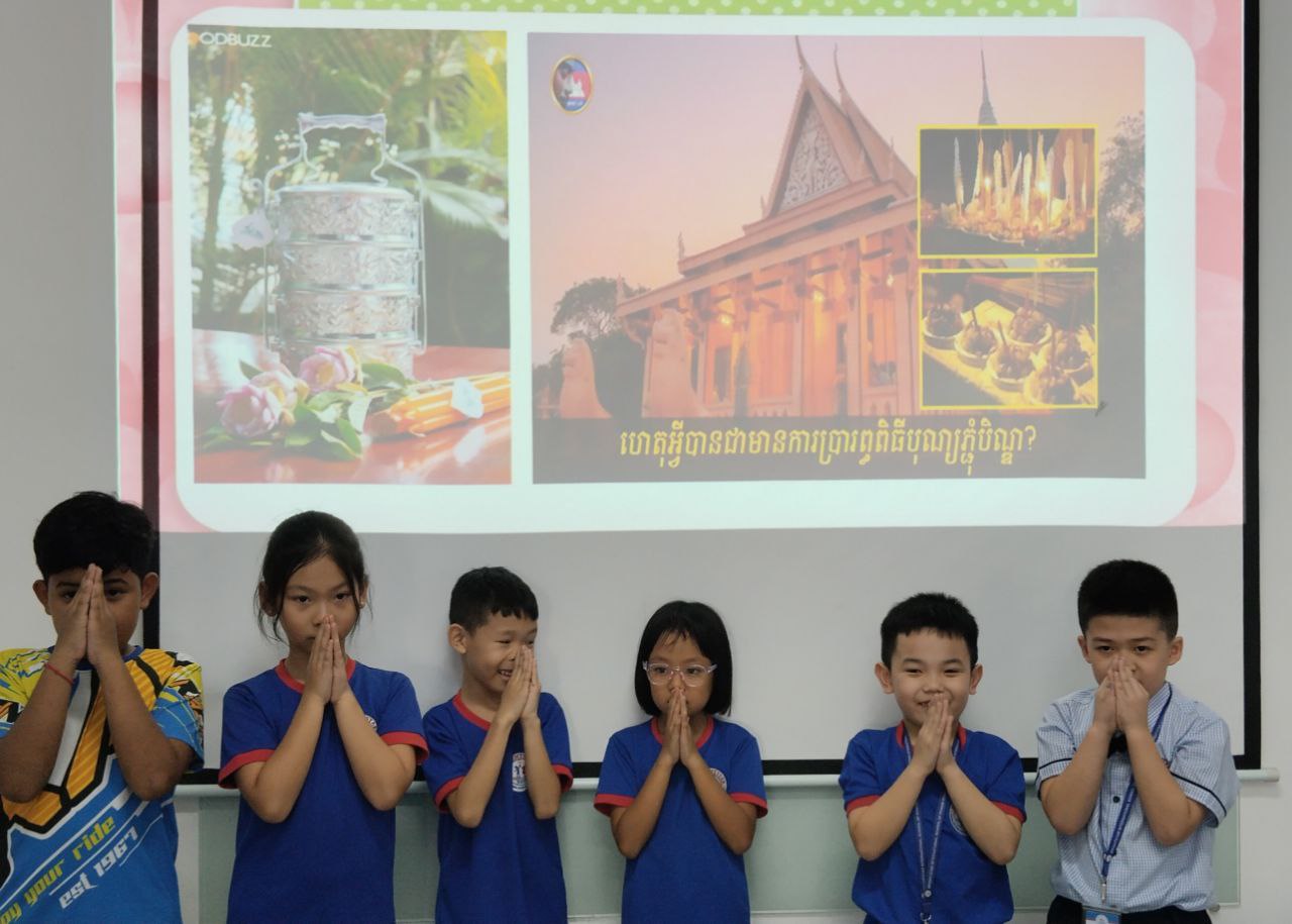 (English Below) សិស្សានុសិស្សជាជនជាតិខ្មែរ នៅសាលាអន្តរជាតិប្រាយស្តារ តែងតែទទួលបានការអប់រំជាប្រចាំពីឥរិយាបទ និងសីលធម៌ជាខ្មែរតាមរយៈកម្មវិធីខេមរសិក្សាដើម្បីឱ្យពួកគេមានចំណេះដឹងជាអន្តរជាតិ តែនូវតែក្សាបានអត្តសញ្ញាណជាខ្មែរ។ Khmer students at Brighstar International School are regularly educated on Khmer manners and moral values through the Khmer Studies Program, to ensure that […]