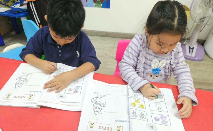 សាលាអន្តរជាតិ ប្រាយស្តារលើកកម្ពស់ការសិក្សាភាសា និងវប្បធម៌ខ្មែរតាមរយៈកម្មវិធីខេមរសិក្សា។